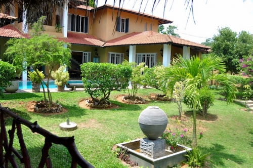 Villa in Hikkaduwa