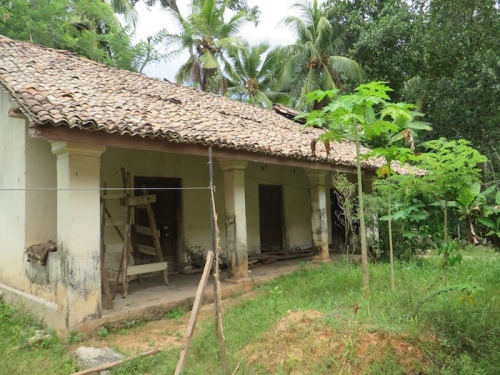 8 Bedroom Old Colonial House