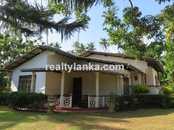 200 Perch Land Wth Two Houses